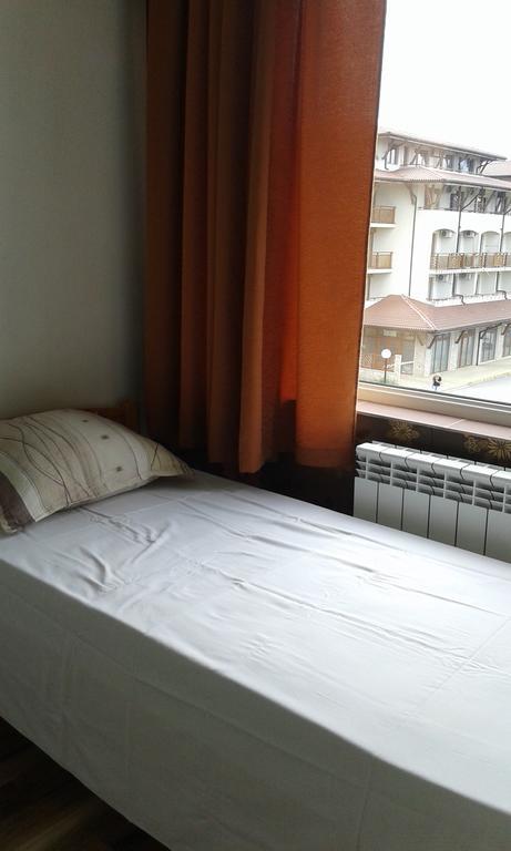Zora Guest House Primorsko Ngoại thất bức ảnh