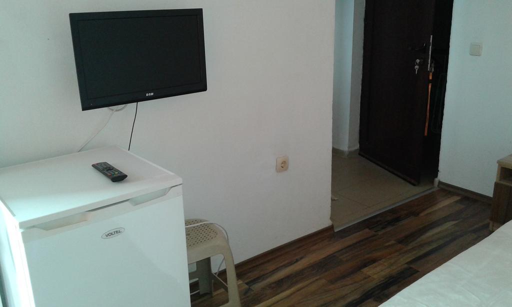 Zora Guest House Primorsko Phòng bức ảnh
